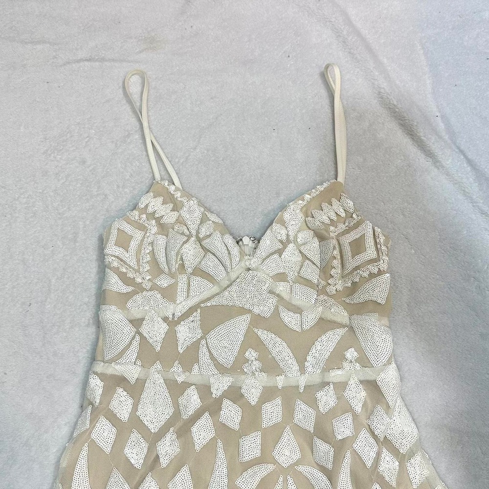Superdown sequin mini dress - Picture 4 of 8